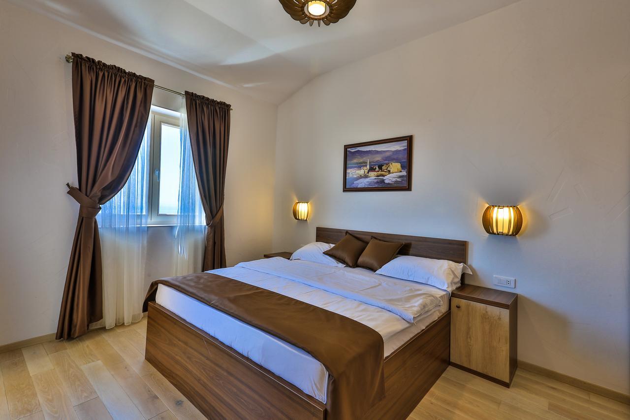 Sunny Villa Jasmine Sveti Stefan Eksteriør bilde