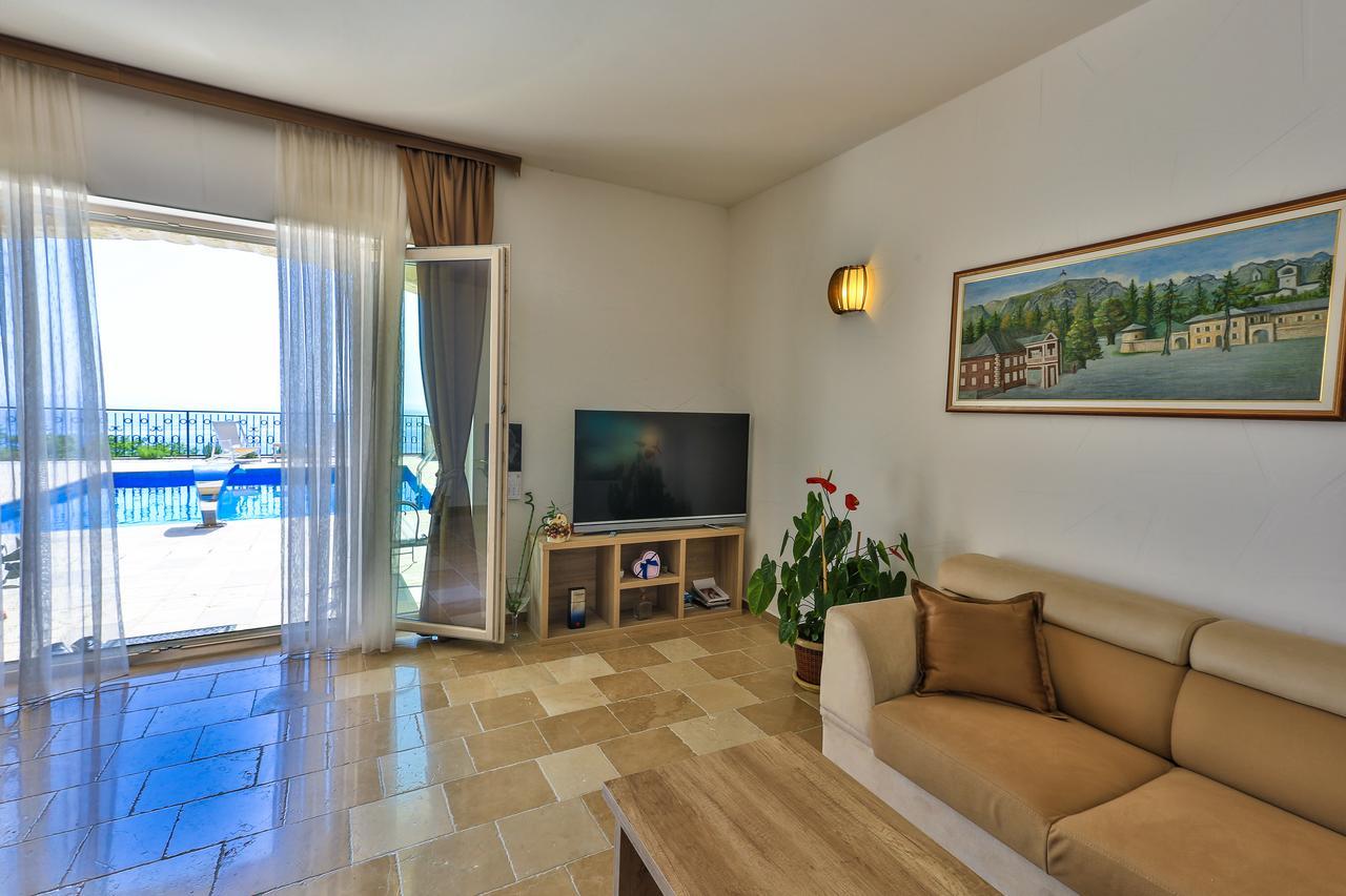 Sunny Villa Jasmine Sveti Stefan Eksteriør bilde