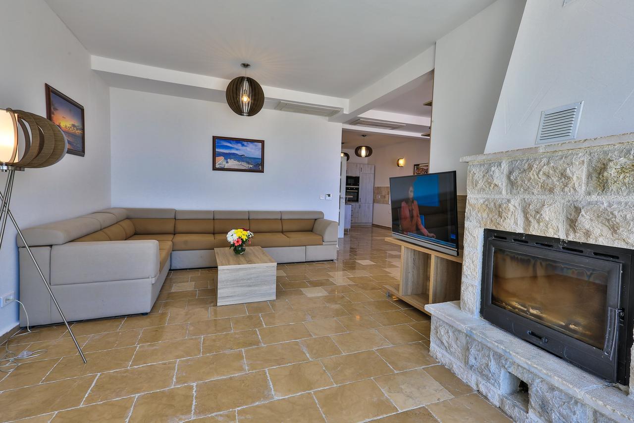 Sunny Villa Jasmine Sveti Stefan Eksteriør bilde